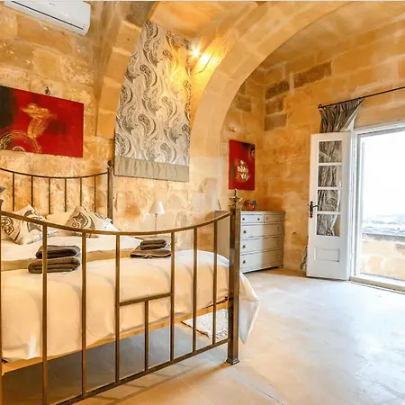 Audacious Gozo Ghar Ilma V 3 Bedrooms Charming Interior Villa *